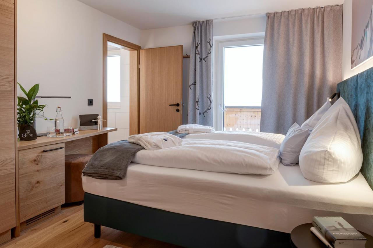 Das Unterrain Lifestyle Hotel Sankt Jakob in Defereggen Exterior foto